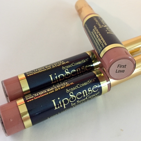LipSense First Love - Picture 1 of 4